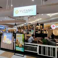 Food Choices in Vincom Plaza Mall 