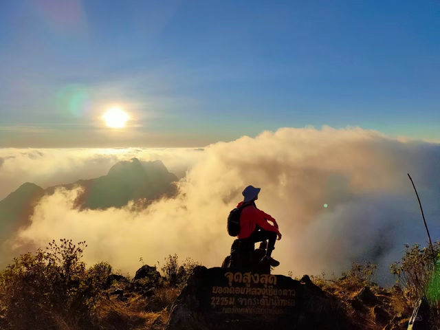 ครั้งหนึ่งในชีวิตพิชิตดอยหลวงเชียงดาว ⛰️ 