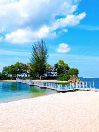 Lepak at Siloso Beach Sentosa 