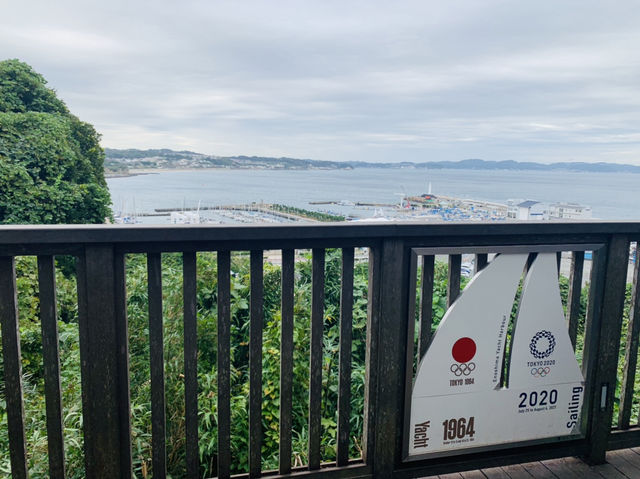 江ノ島　岩屋探険