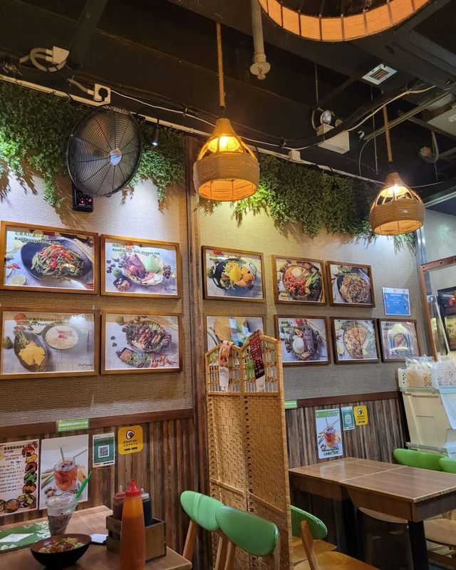 銅鑼灣正宗印尼餐廳🤭班蘭葉印尼餐廳