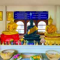 สักการะสิ่งศักดิ์สิทธิ์วัดราษฎร์ศรัทธา