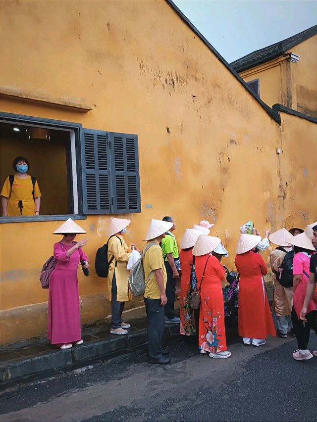 CHARMING OLD TOWN IN HOI-AN 😍