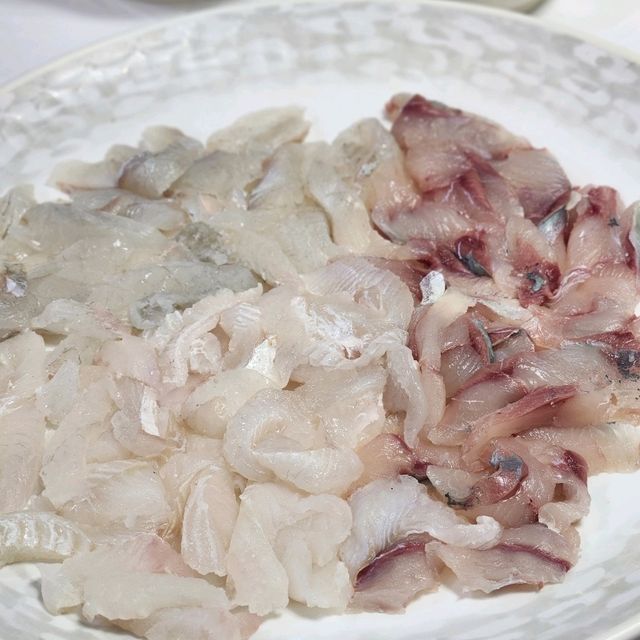 "동해의 매력, 자연과 맛으로 가득 찬 힐링 여행"