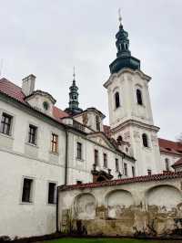 Your Guide to Prague: A City of Timeless Charm and Rich History