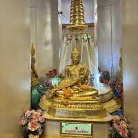 ภูเขาทอง • กรุงเทพมหานคร