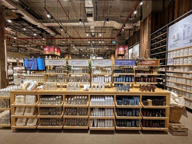 泰國最大間的無印良品開箱：Muji One Bangkok
