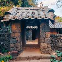 JEJU FOLK VILLAGE.