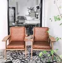 Nice cafe