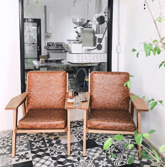 Nice cafe