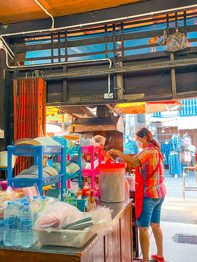 กาดกองต้า