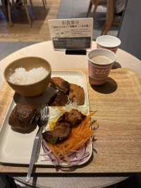 Budget Friendly & Convenient - The Vessel Inn Nagoya 🏨 🇯🇵 🗾