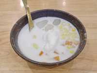 ทานขนมหวาน บัวลอยแสนอร่อย