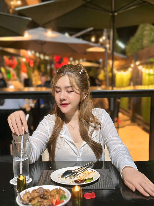 บ้านบุ๋ม