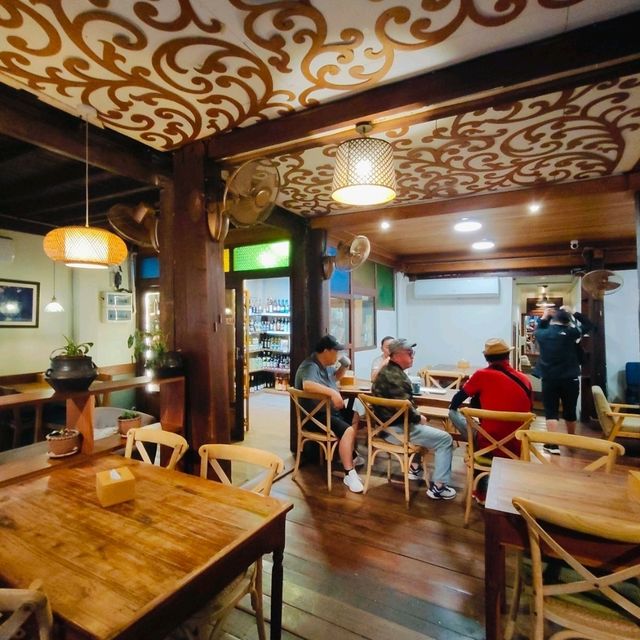 A Taste of France in Laos: Breakfast at Lebanneton