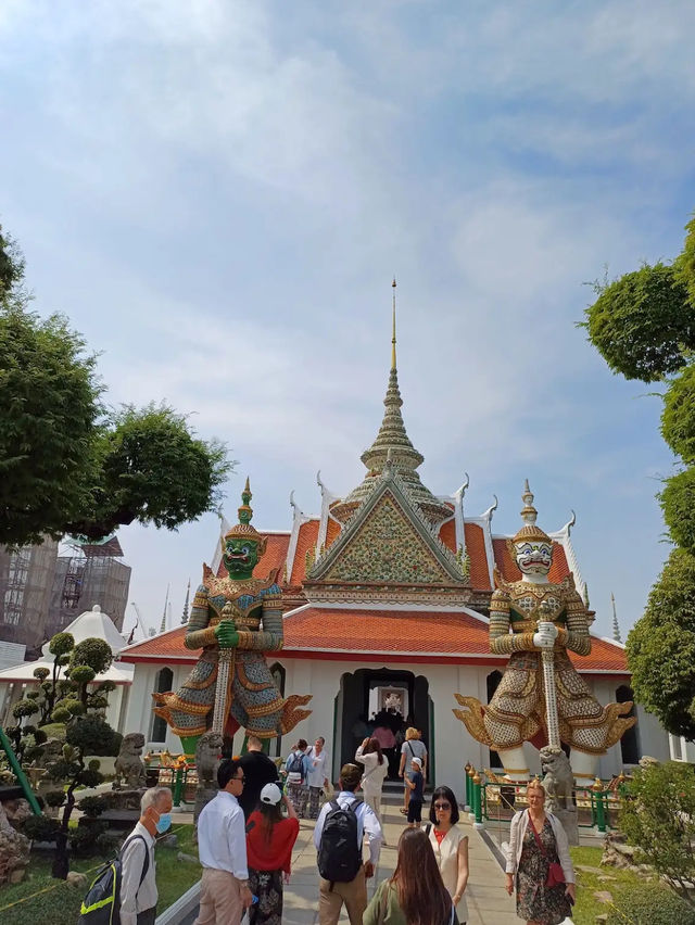 Wat Arun Ratchawararam Ratchawaramahawihan