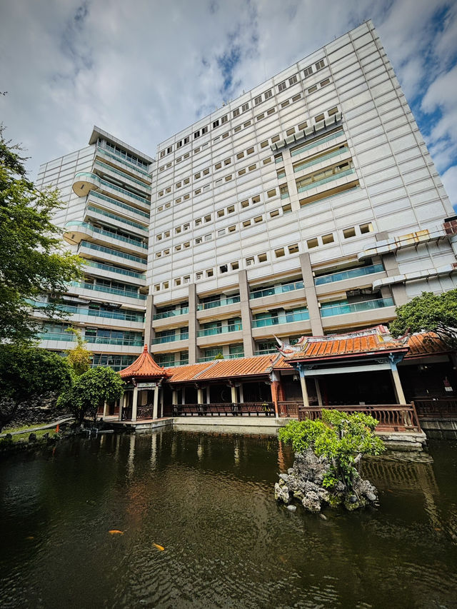 台南 🏛️ 吳園的建築之美！✨