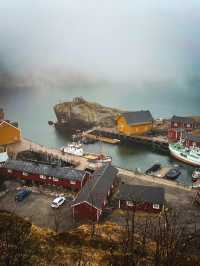 Serenity in the Arctic: Sildpollnes Kirke and Holdøya, Lofoten