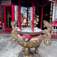 **Hiang Thian Siang Ti Temple – A Traveler’s Review**