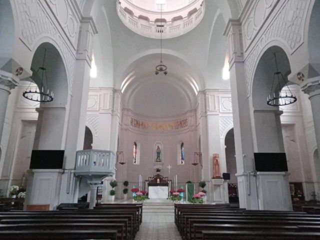 🛕โบสถ์ประตูเหนือ  Cau Bac Church