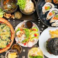 คาเฟ่ ริมทะเลบางเสร่ วิวดีมาก