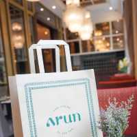 ร้านอาหารไทย ฝีมือรถดั้งเดิม กับร้านอรุณ