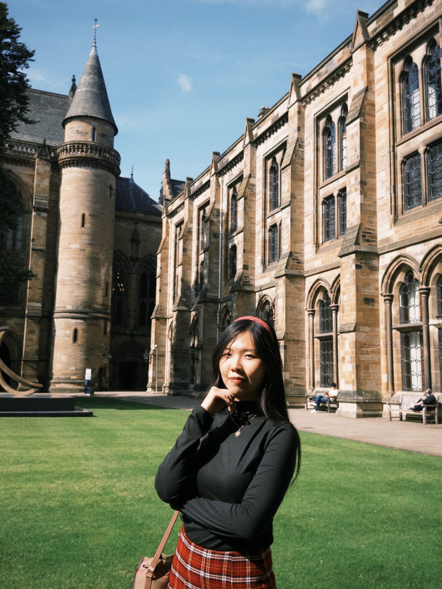 A Walk Through History: Exploring the Majestic University of Glasgow