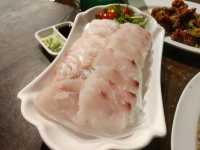 ร้านดังเป็นกระแส อาหารทะเลสด ย่านเลียบด่วน