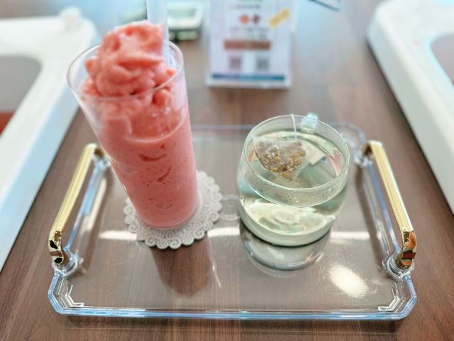 🌊🏝️ 함덕 바다뷰가 펼쳐지는 개방감 좋은 🦶♨️ 족욕카페