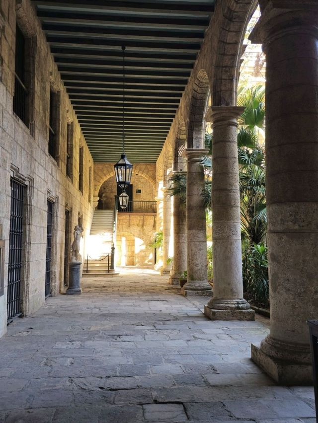 해외여행 쿠바 올드하바나에 있는 Museum Of The City