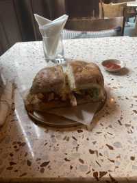 Classy cafe 