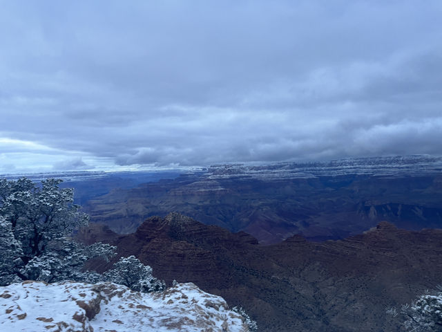 【雪色のグランドキャニオン。真っ白な絶景に息をのむ旅】