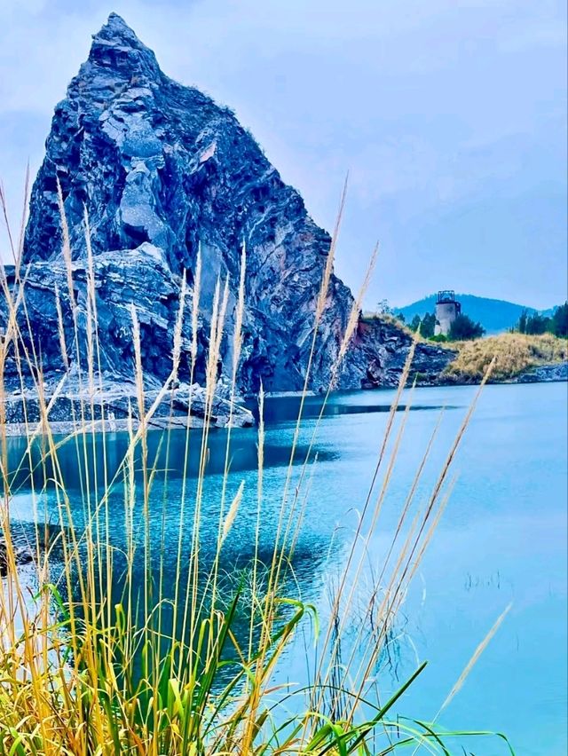 The Quarry: A Raw, Striking Landscape