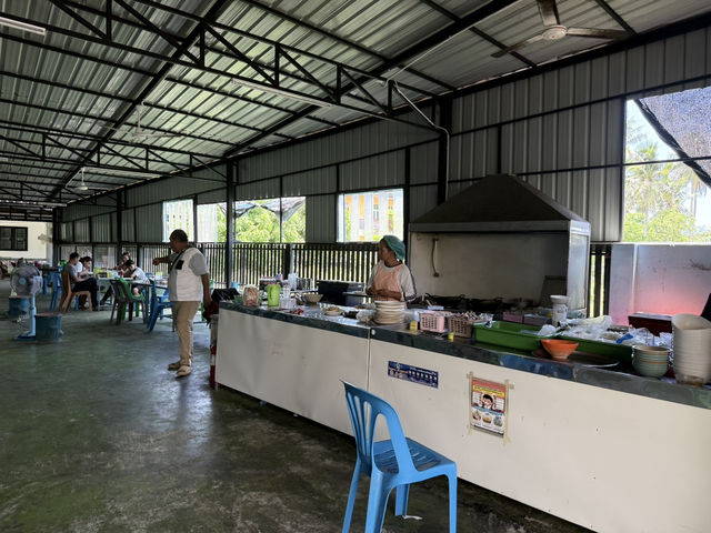 ก๋วยเตี๋ยวบ่อเคย
