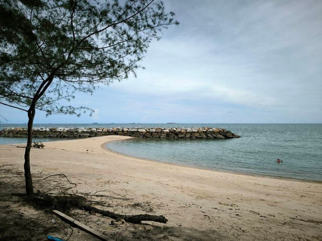 🌊🍍 Rayong Weekend Escape: Secluded Beaches, Fruit Orchards & Island Hopping!