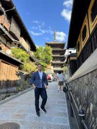Step Back in Time on Ninenzaka Street – Kyoto’s Timeless Treasure