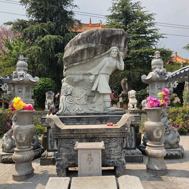 วัดเจ้าแม่กวนอิม Guanyin Temple จีน เมืองต้าหลี่