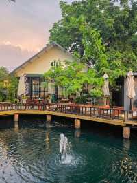 คาเฟ่สวนดอกไม้ฉะเชิงเทรา