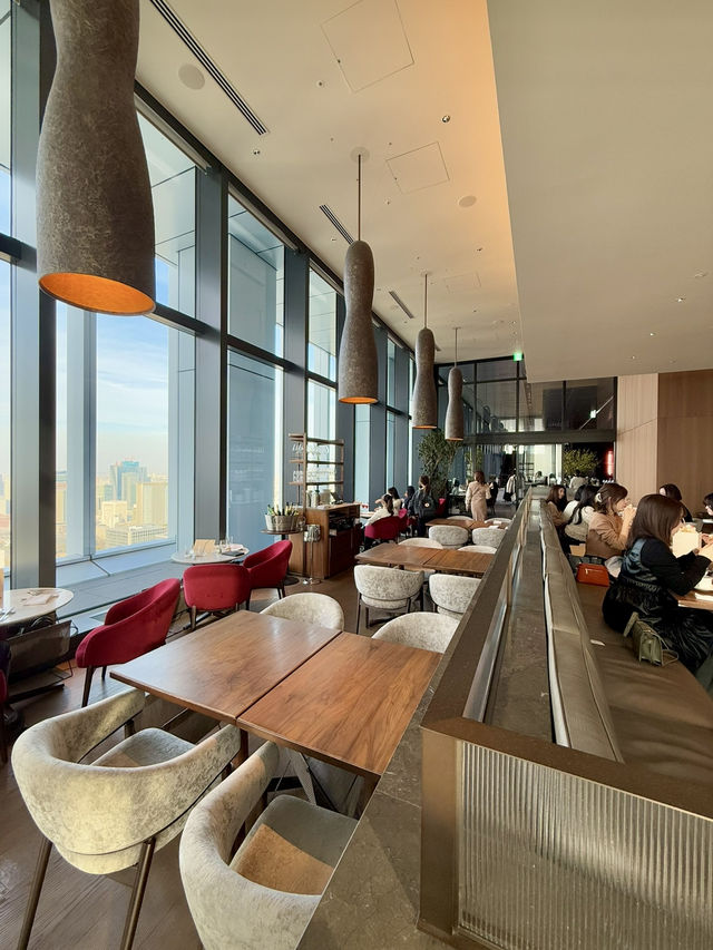 Evolving Elegance – A Day in Toranomon