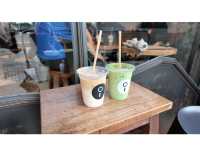 器が主役。香港で出会った美しすぎるカフェ「halfway coffee」