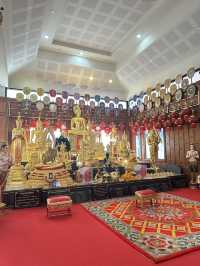ไหว้พระ ทำบุญ •วัดเสมียนนารีพระอารามหลวง•