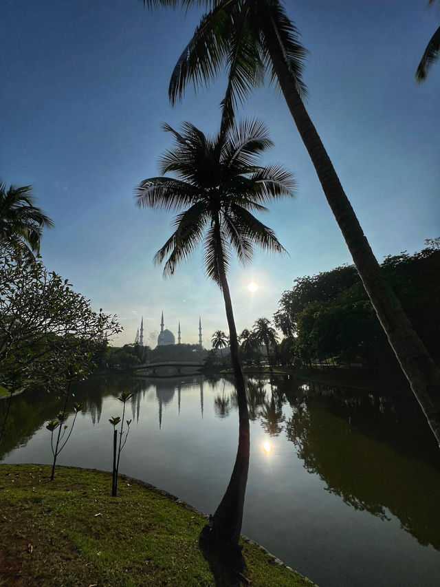 A Peaceful Green Escape in the City: Taman Tasik Shah Alam