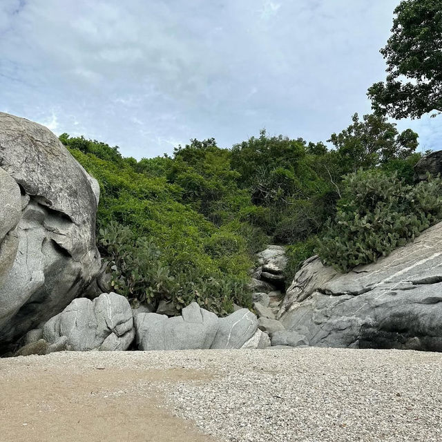 หาดทรายน้อย เขาเต่า🏝️🐢