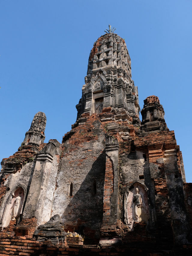 วัดเชิงท่า อยุธยา – ความสงบริมแม่น้ำกับงานศิลป์