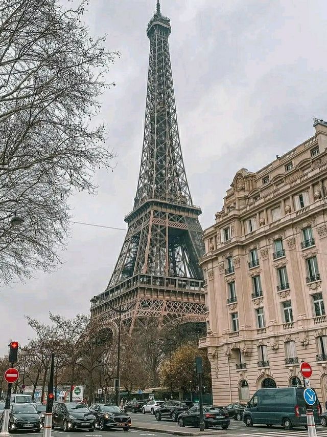 Seine River Cruise – Paris from the Water