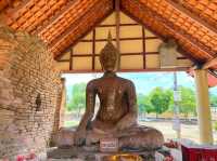 วัดมหาธาตุ สรรคบุรี สร้างขึ้นตั้งแต่สมัยทวารวดี
