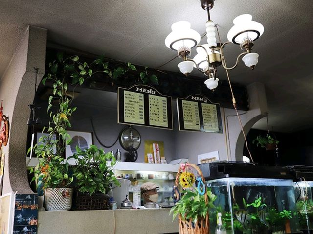 【🇯🇵広島】昭和の温もりに包まれる喫茶店「茶房 ふじ」で、心安らぐひととき