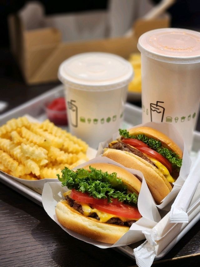 🥰비행 전 힐링 타임 "쉐이크쉑 인천공항 제1터미널점"🥰