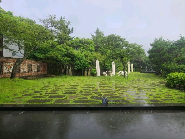 제주도 본태박물관 (안도타다오, 쿠사마야요이, 백남준, 나라요시토모)