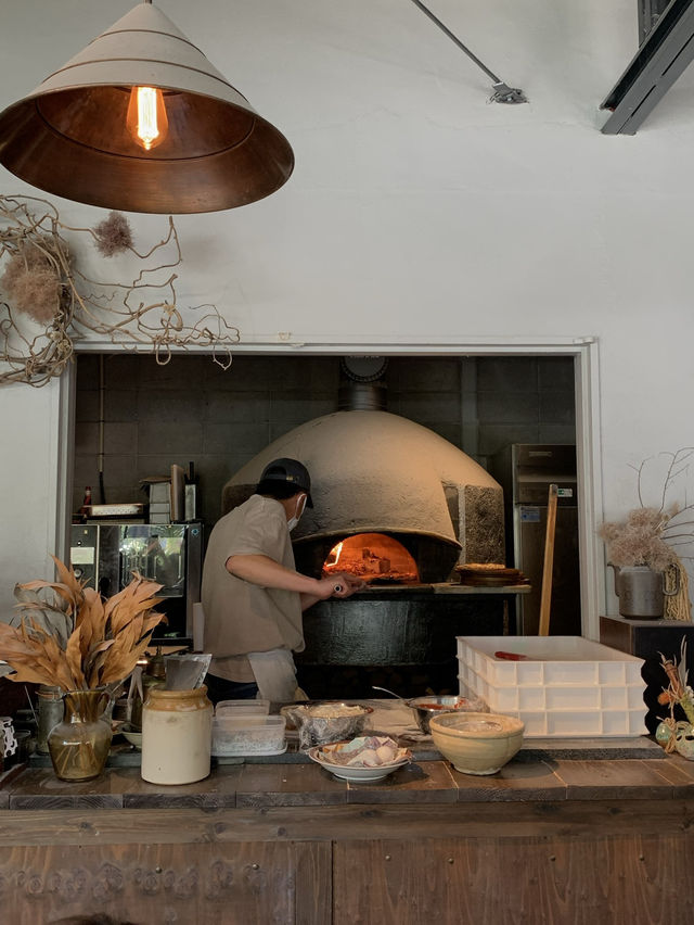 【香川🇯🇵】小豆島で食べる絶品しらすピザ🍕